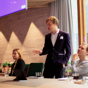 Kuvapankki_Vaikuttaminen_1