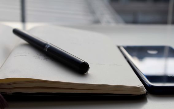 Kuvapankki_Toimistotarvikkeet_3