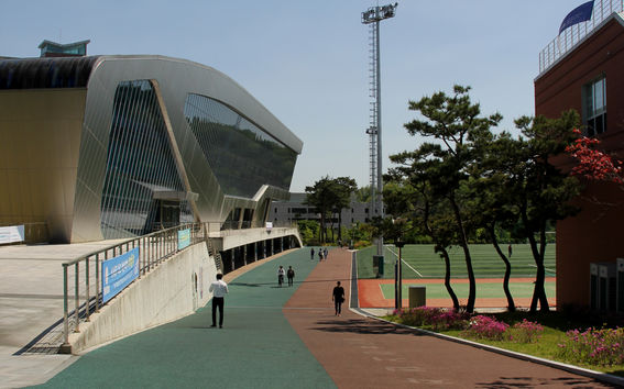 Urheilu on vahvasti läsnä kampuksella. KAIST. Kuva: Emma Savela