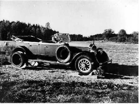 Marmon Turun Artukaisten lentokentällä 