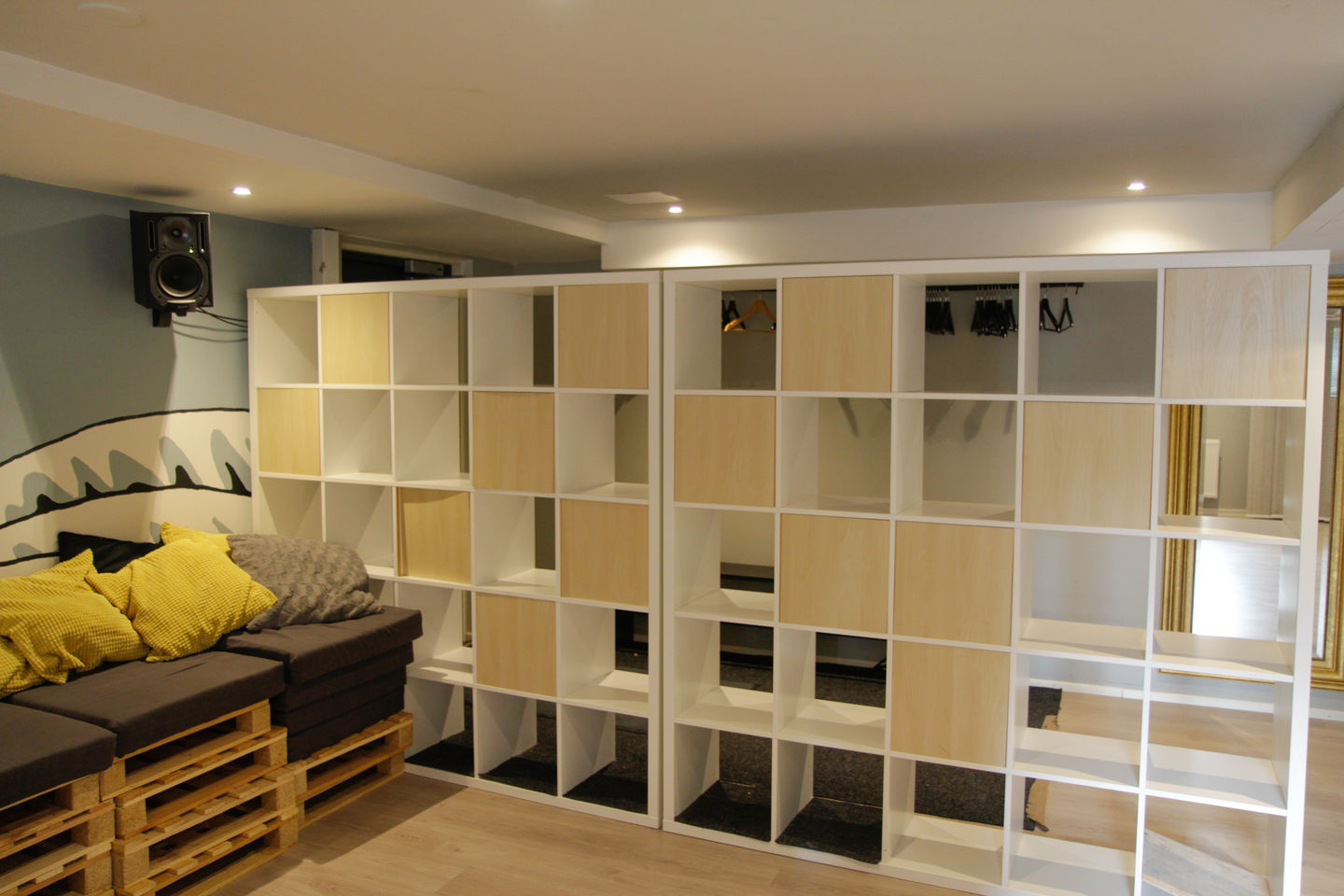 Otarannan kerhotilan hyllykkö